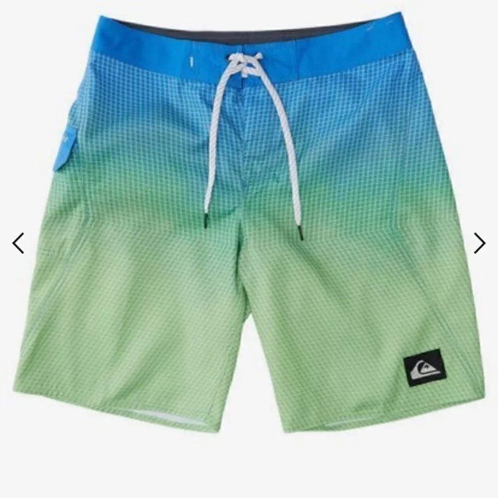 Quicksilver D Everyday Techlite 20" Recycled Boardshorts